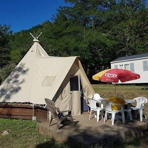 Tente en toile et en bois 4 personnes - TIPI