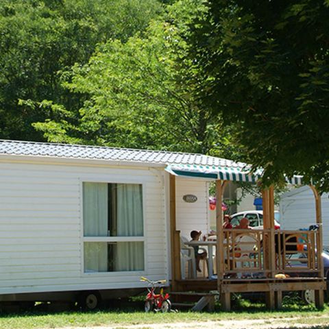 Stacaravan 5 personen - Standaard - 2bed - Half overdekt terras