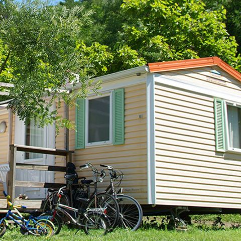 Mobilheim 5 personen - Standard - 2 Schlafräume - Halboffene Terrasse