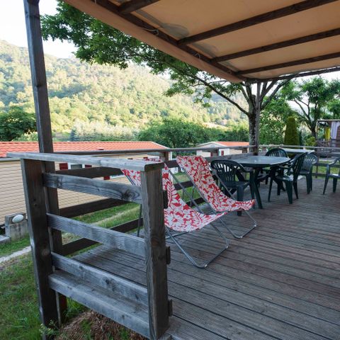Mobilheim 6 personen - Standard 32m² - 3 Schlafräume - Halboffene Terrasse