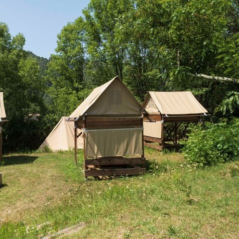 Tente en toile et en bois 2 personnes - Bivouac Standard sur pilotis -1 chambre