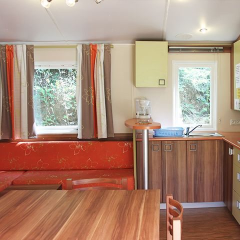 Mobilhome 6 personnes - Standard 32m² - 3ch - Terrasse couverte