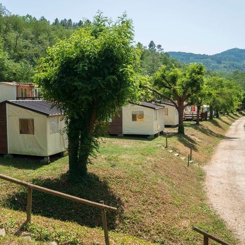 Mobilheim 6 personen - Standard 32m² - 3 Schlafräume - überdachte Terrasse - TV - Klimaanlage
