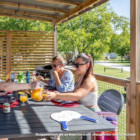 Mobile home 4 persons - Homeflower Premium 29m² - 2 bedrooms + terrace + TV + Air conditioning + Linen + Towels