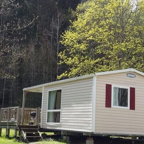 Mobile home 5 persons - Mobile home 2 bedrooms per night - arrival from 4pm 2/5 pers