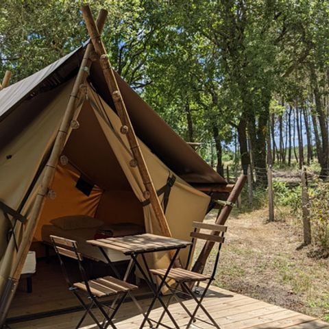 TENDA IN TELA E LEGNO 2 persone - MOOREA (Senza servizi igienici o cucina) Animali non ammessi