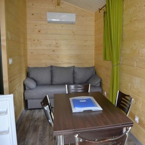 Chalet 4 personen - Chalet CONFORT Nelia 23 m² (1 Zimmer) + überdachte Terrasse von 8 m² + reversible Klimaanlage(045) + TV 2/4 Pers.