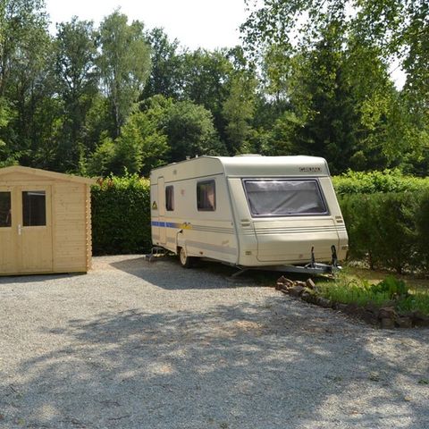 CARAVANA 2 personas - Caravana + chalet de madera ECO