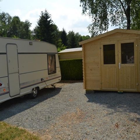 Caravan 5 personen - + ECO STEFEN houten chalet