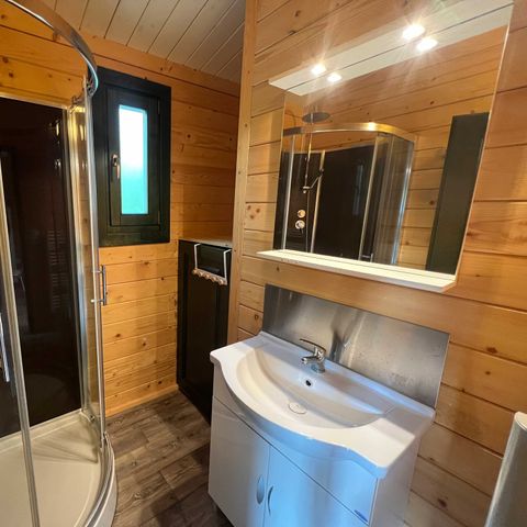 Chalet 4 personen - Chalet Sequoia PREMIUM 34 m² (2 Zimmer) + Doppelterrasse von 13 m² (überdacht) + umkehrbare Klimaanlage 4/6 Pers.