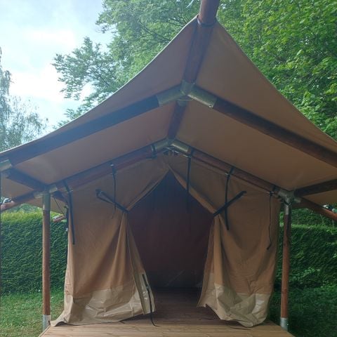 Safaritent 2 personen - Woodlodge Nature - 2 eenpersoonsbedden of 1 tweepersoonsbed - Uitzicht op de vijver 2 pers