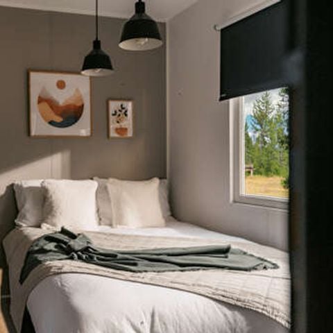Mobilheim 4 personen - NEW// Mobilheim Loggia Confort 32m² - 4 Personen + Integrierte überdachte Terrasse + TV+ Bett160 4 Pers.