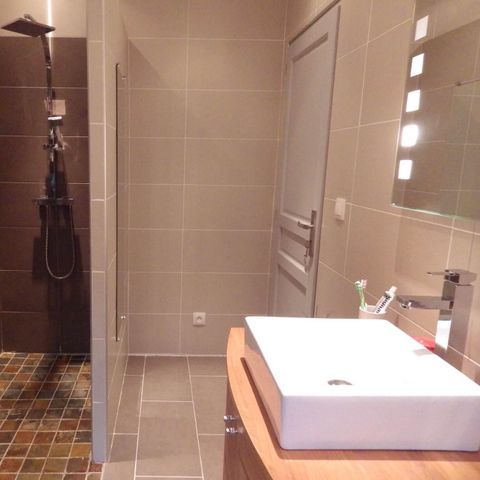 CHALET 9 personnes - 9 places 60m²