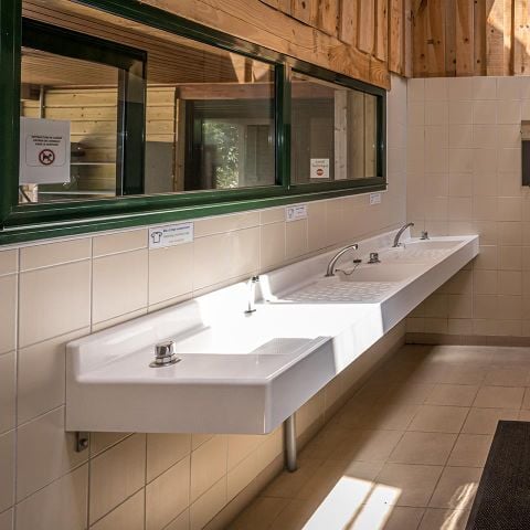 Stellplatz - Stellplatz mit Strom