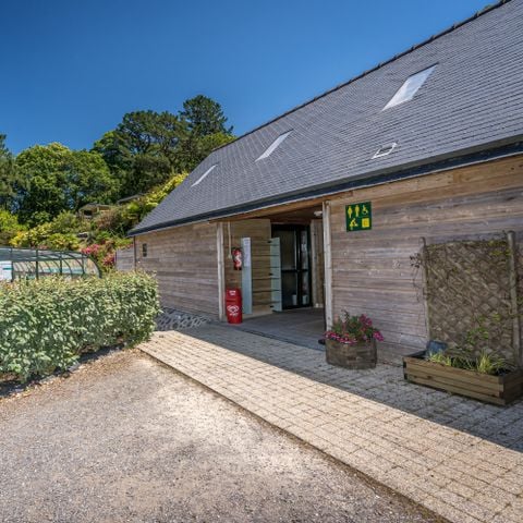 EMPLACEMENT - Emplacement avec électricité