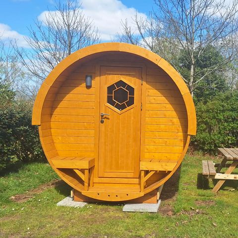 UNIEKE ACCOMMODATIE 2 personen - BARREL Hout