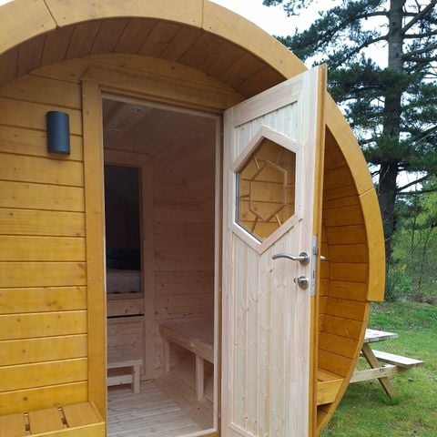 Tiny House 2 personen - BARREL Hout