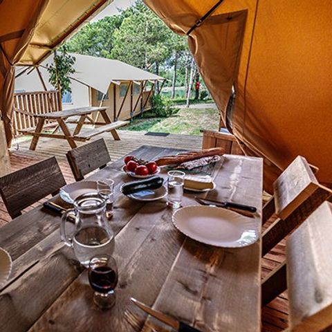 TENTE TOILE ET BOIS 6 personnes - Tente Safari Lodge | 3 Ch. | 6 Pers. | 1 SDB | Clim.