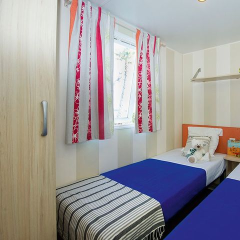 STACARAVAN 6 personen - Comfort | 3 slaapkamers | 6 pers | Overdekt terras | Airconditioning