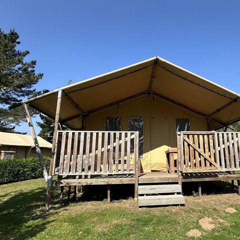 Tente en toile et en bois 6 personnes - Safari Lodge | 3 Ch. | 6 Pers. | Clim.