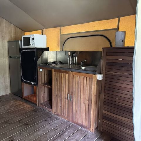 Tente en toile et en bois 5 personnes - Super Lodge | 2 Ch. | 4/5 Pers. | Terrasse simple | 1 SDB