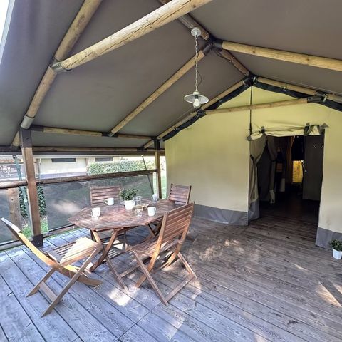 Safaritent 5 personen - Super Lodge | 2 Slaapkamers | 4/5 Pers. | Enig terras | 1 badkamer