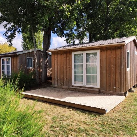 BUNGALOW 4 personnes - LODGE sans sanitaires