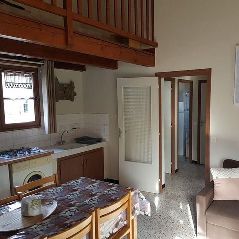 CASA DI CAMPAGNA 6 persone - 1 camera da letto