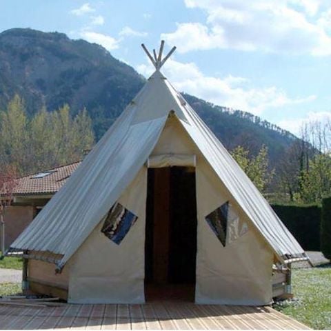 HÉBERGEMENT INSOLITE 4 personnes - sans sanitaires