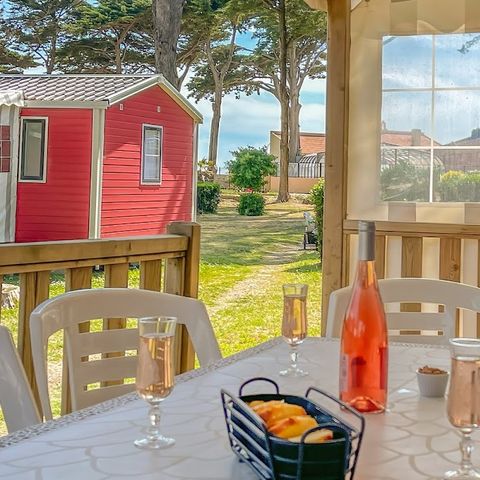 Stacaravan 8 personen - WONING 3 slaapkamers 6/8 pers.