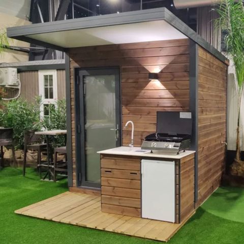 PARCELA - Parcela electrificada soleada con instalaciones sanitarias individuales 10A