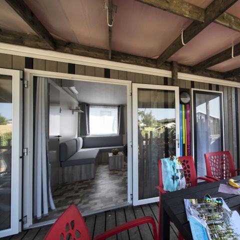 Stacaravan 8 personen - Quattro Premium 5 kamers 8 personen Jacuzzi + airconditioning + TV