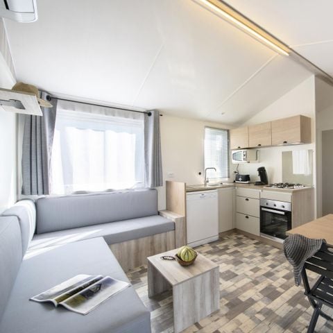 Mobile home 6 persons - Trio Premium 4 Rooms 6 People Jacuzzi + Air Conditioning + TV