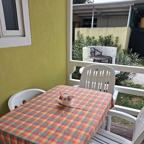 Mobile home 4 persons - SENZA VISTA LAGO 30mq con terrazzo aperto