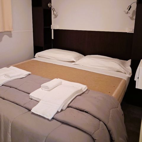 Mobile home 4 persons - SENZA VISTA LAGO 30mq con terrazzo aperto