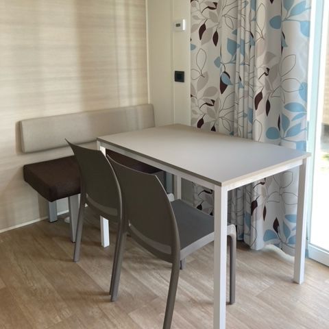 CASA MOBILE 4 persone - SENZA VISTA LAGO 24mq  con pergolato