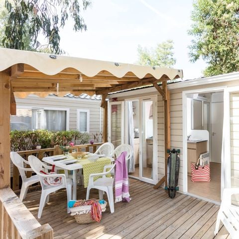 Stacaravan 6 personen - Comfort | 3 slaapkamers | 6 pers | Verhoogd terras | Airconditioning