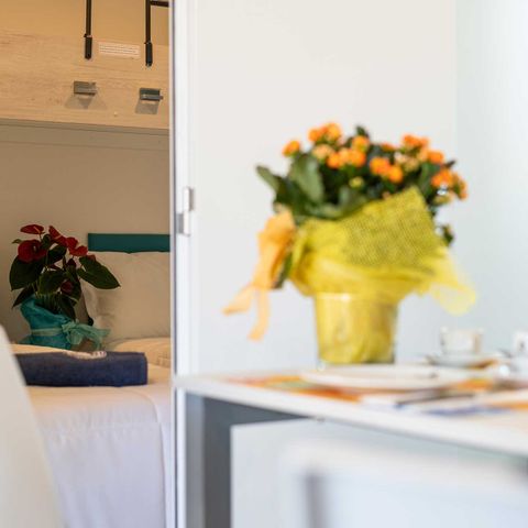 Stacaravan 5 personen - Lodge Superior Hond