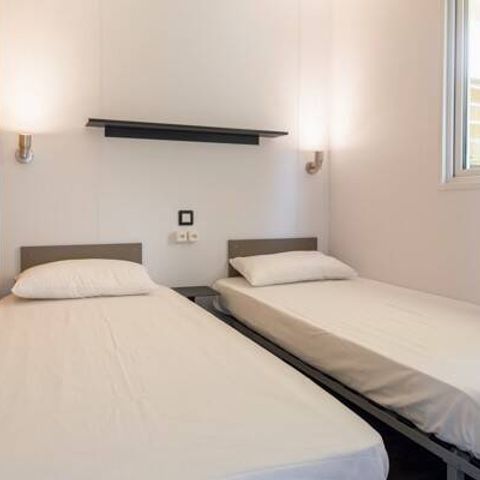 MOBILHOME 4 personas - Mobil-home | Confort | 2 Dormitorios | 4 Pers. | Terraza elevada | Aire acondicionado.