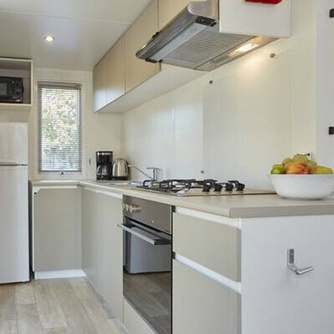 BUNGALOW 6 personnes - Comfort | 2 Ch. | 4/6 Pers. | Terrasse surélevée | Clim.