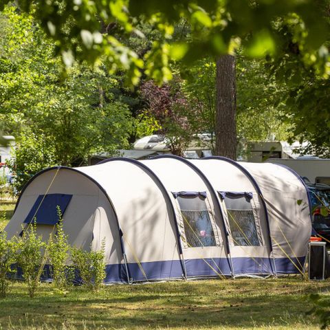 Kampeerplaats - Comfortpakket, met elektriciteit