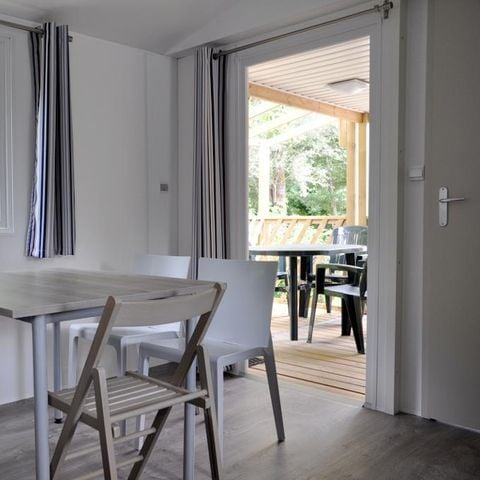 Stacaravan 4 personen - Stacaravan Confort 25m² Loggia - 2 kamers + Overdekt terras 4 pers