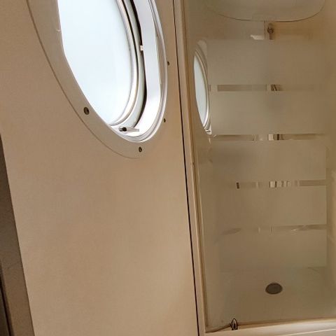 BUNGALOW 6 personnes - Mobil-Home Standard 30m² Trémolat - 3 chambres + Terrasse semi-couverte 6 pers