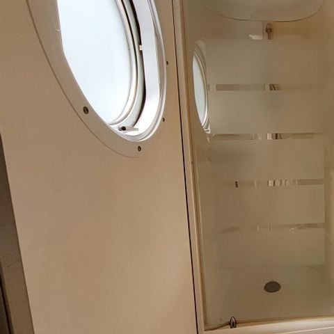 Stacaravan 6 personen - Stacaravan Standaard 30m² Trémolat - 3 kamers + Half overdekt terras 6 personen