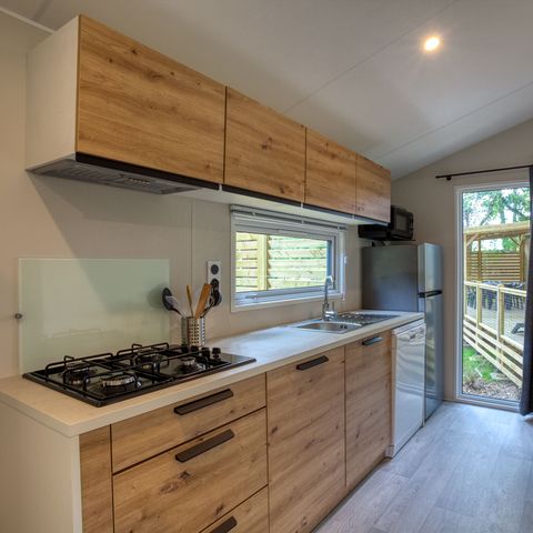 Mobilheim 4 Personen - Premium 33m² Bali - 2 Schlafzimmer + Überdachte Terrasse+LV+TV+CLIM