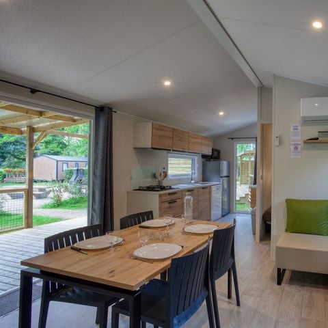 Mobilheim 4 Personen - Premium 33m² Bali - 2 Schlafzimmer + Überdachte Terrasse+LV+TV+CLIM
