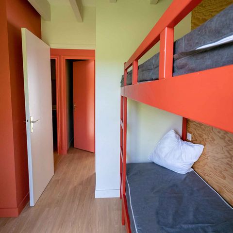 COUNTRY HOUSE 5 people