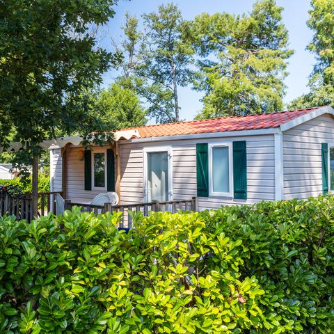 BUNGALOW 6 personnes - Comfort XL | 2 Ch. | 4/6 Pers. | Terrasse surélevée | Clim.