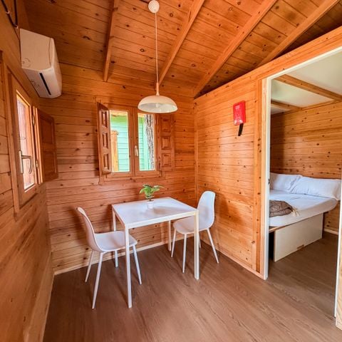 UNUSUAL ACCOMMODATION 2 people