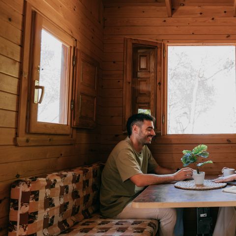 SISTEMAZION ATIPICHE 2 persone